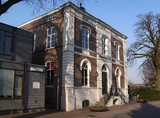 Voormalig gemeentehuis in Heteren