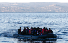boot met vluchtelingen